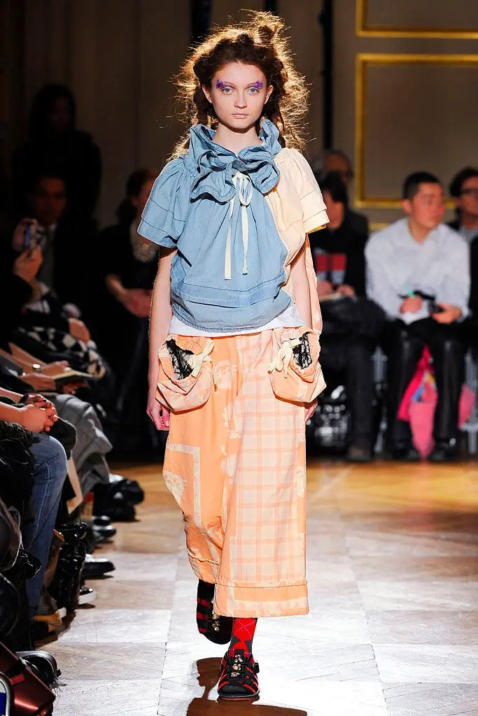 タオ 2010年秋冬 LOOK 6