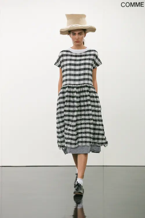 トリコ・コムデギャルソン 2015年春夏 LOOK 24