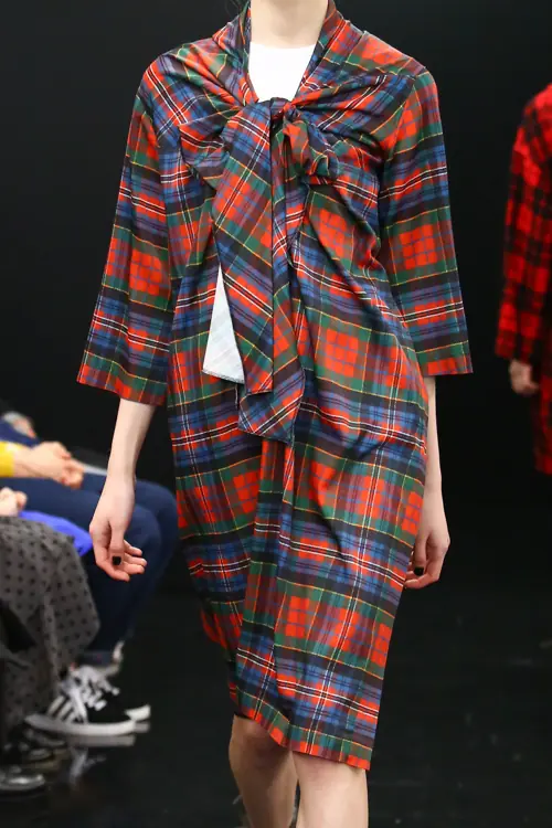 トリコ・コムデギャルソン 2013年秋冬 LOOK 19 / VIEW 2
