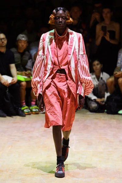 コムデギャルソンオムプリュス 2020春夏 LOOK 20