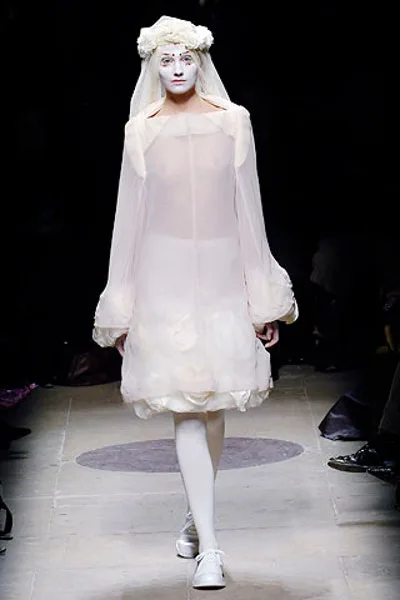 コムデギャルソン 2005秋冬 LOOK 28