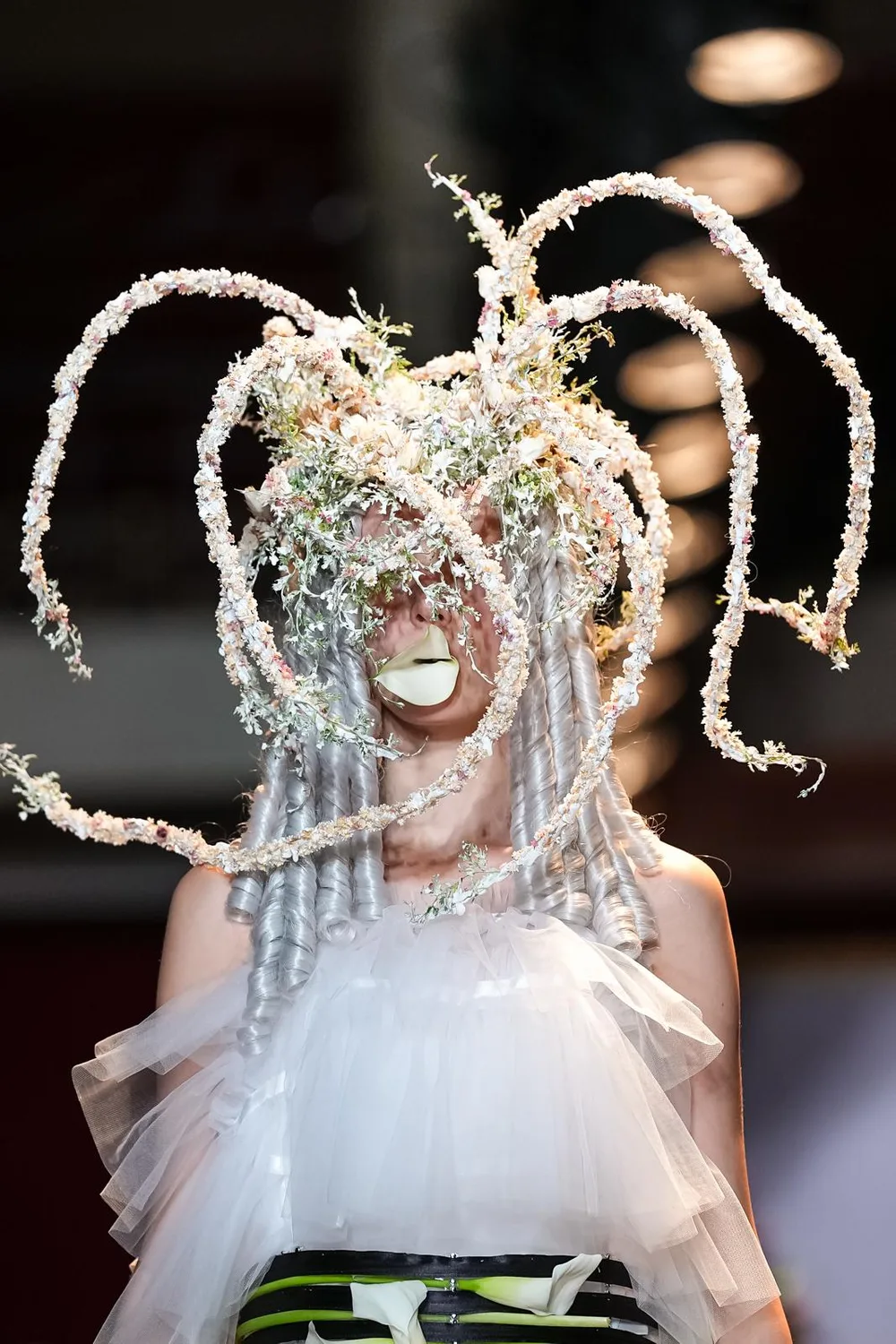 ノワールケイニノミヤ 2027年春夏 LOOK 11 / VIEW 2