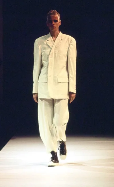 コムデギャルソン 1994春夏 LOOK 2