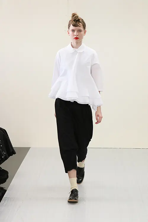 トリコ・コムデギャルソン 2015年秋冬 LOOK 14