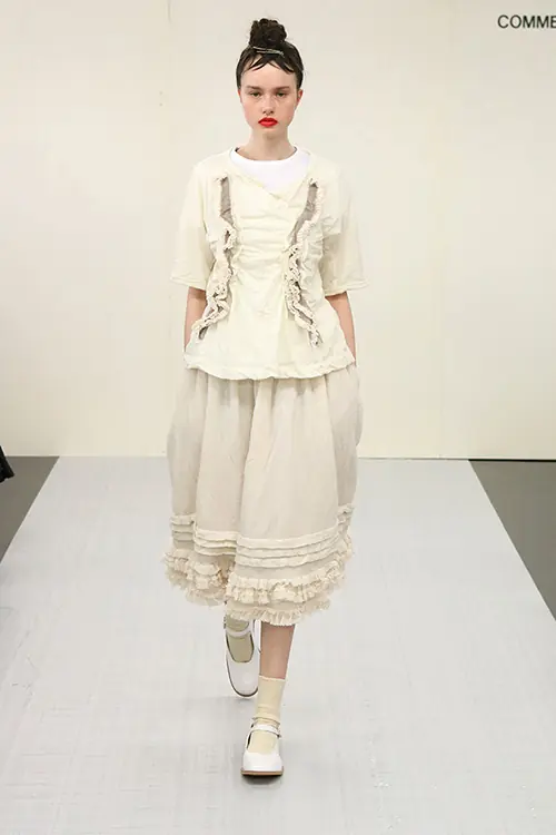トリコ・コムデギャルソン 2015年秋冬 LOOK 21