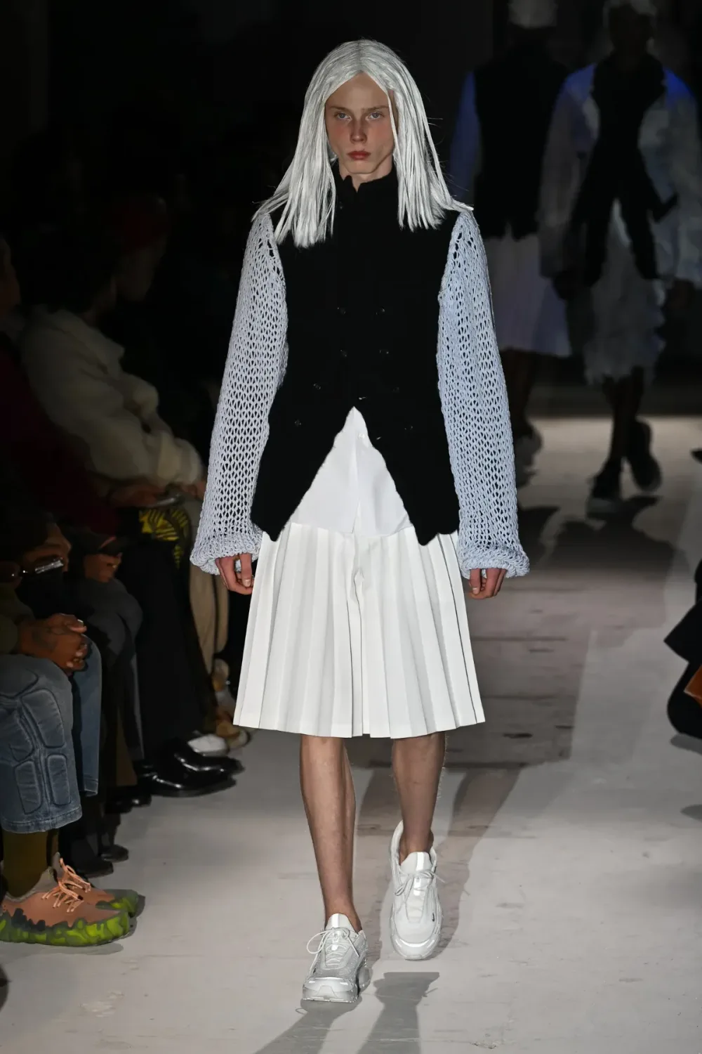 コムデギャルソンオムプリュス 2024年秋冬 LOOK 38