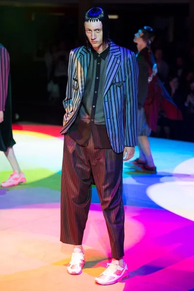 コムデギャルソンオムプリュス 2018春夏 LOOK 20