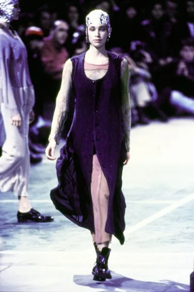 コムデギャルソン 1993秋冬 LOOK 15