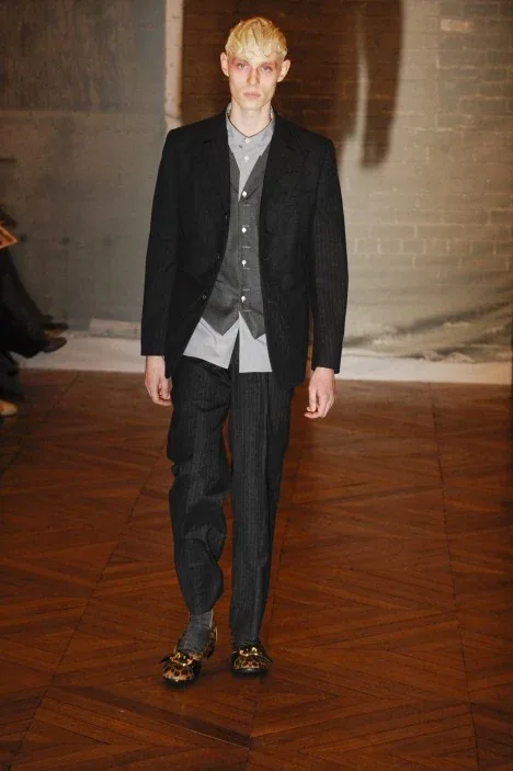 コムデギャルソンオムプリュス 2009秋冬 LOOK 7