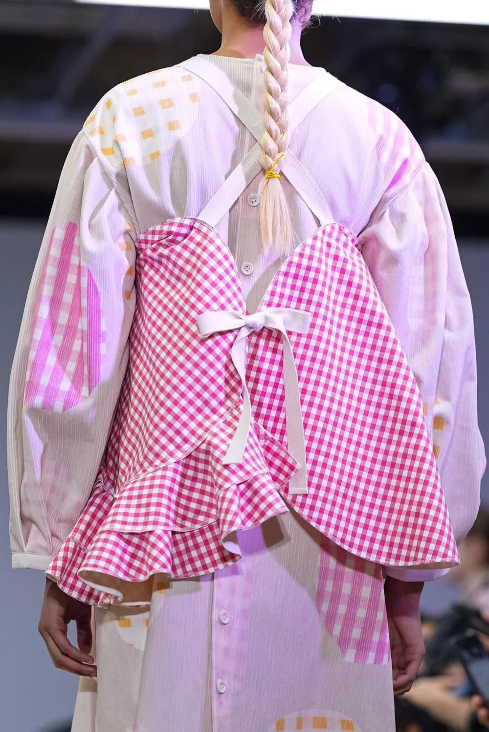 タオ 2026年秋冬 LOOK 6 / VIEW 5