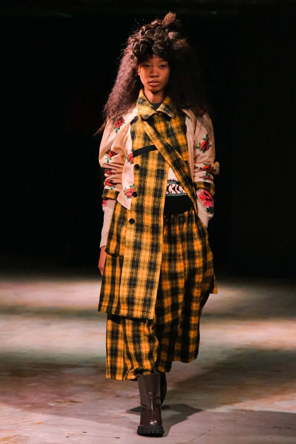タオ 2022年秋冬 LOOK 30