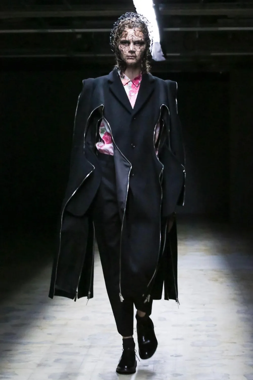 ノワールケイニノミヤ 2022年秋冬 LOOK 5