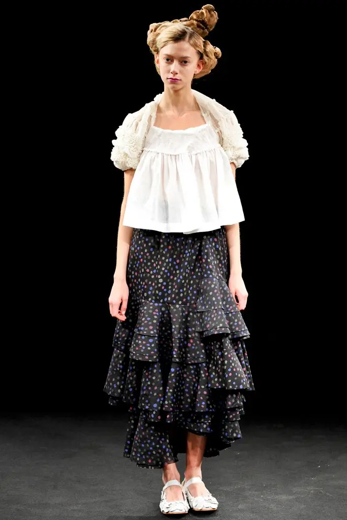 タオ 2011年春夏 LOOK 23