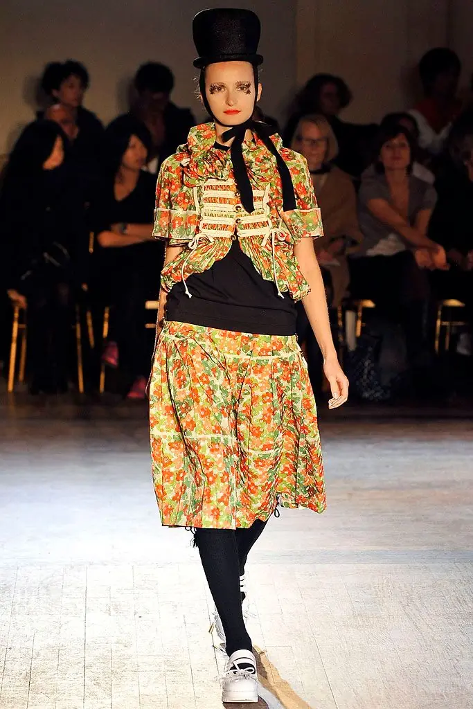 タオ 2009年春夏 LOOK 27
