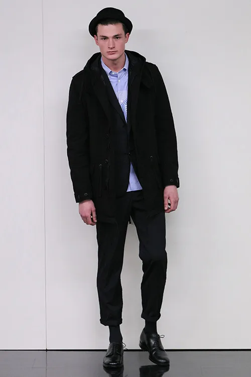 コムデギャルソンオム 2015年秋冬 LOOK 8