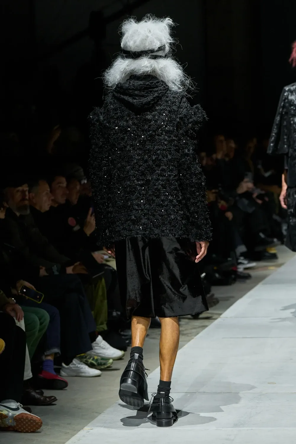 コムデギャルソンオムプリュス 2026年秋冬 LOOK 33 / VIEW 5