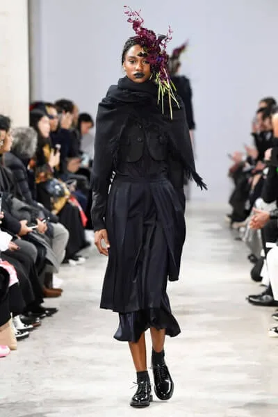 ノワールケイニノミヤ 2018秋冬 LOOK 25