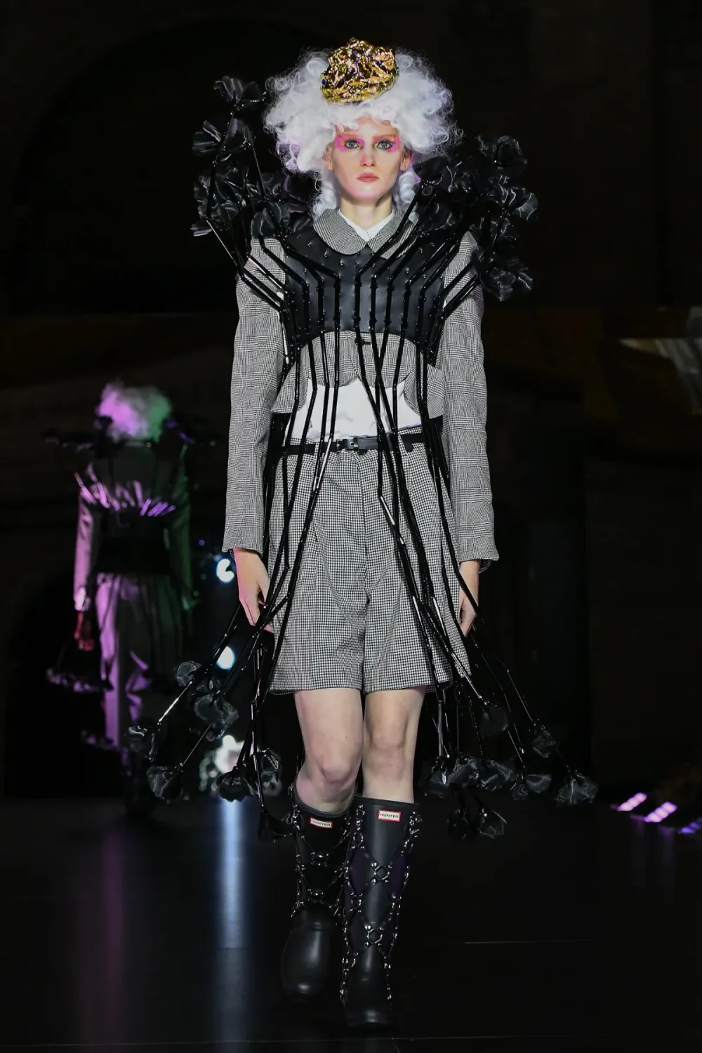 ノワールケイニノミヤ 2023年春夏 LOOK 5