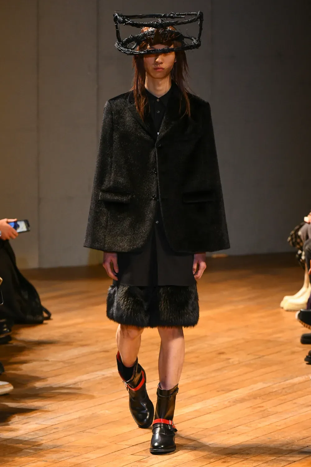 コムデギャルソンオムプリュス 2023年秋冬 LOOK 30