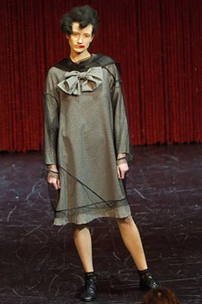 コムデギャルソン 2004秋冬 LOOK 36