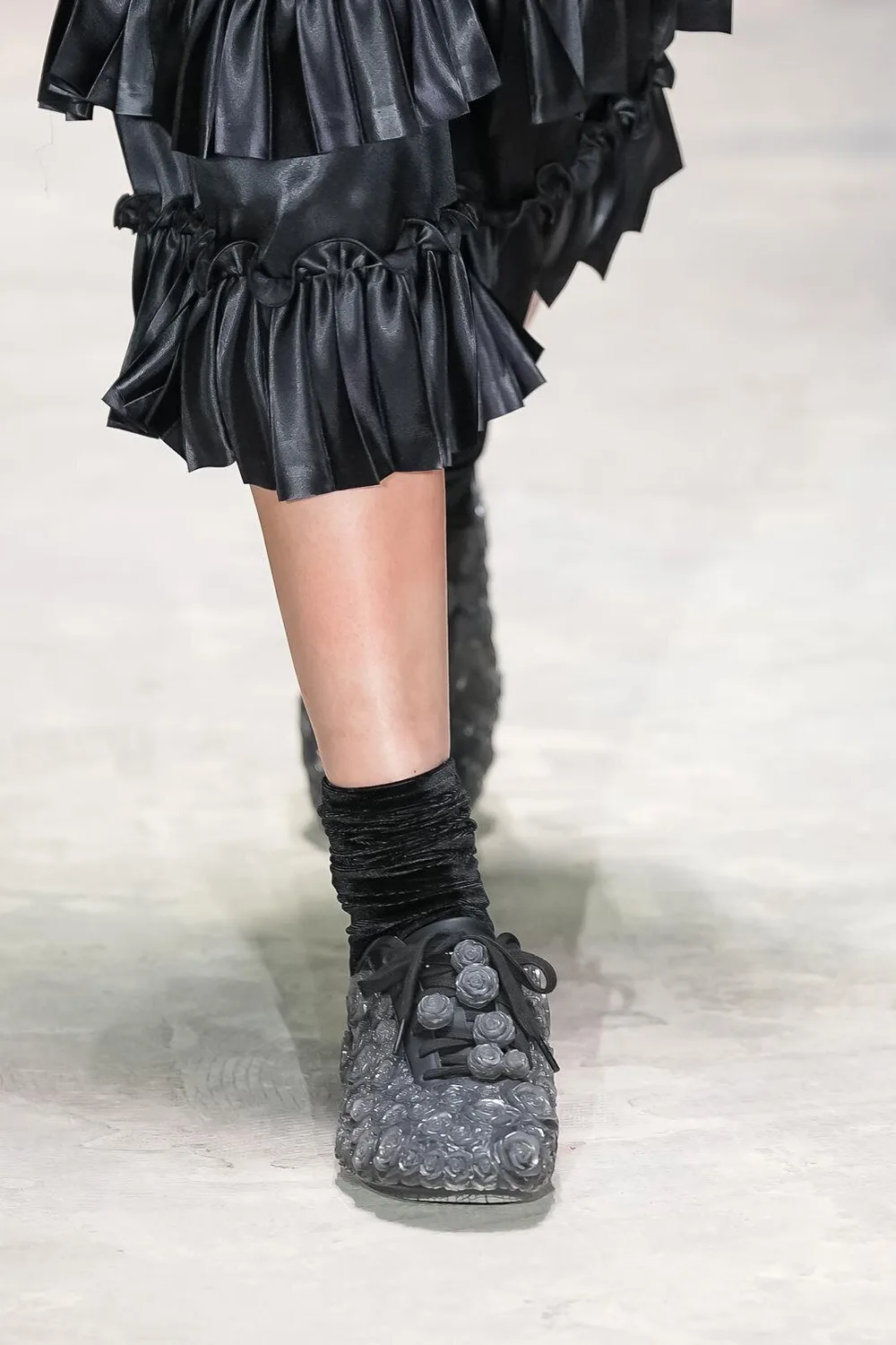 ノワールケイニノミヤ 2026年秋冬 LOOK 10 / VIEW 2