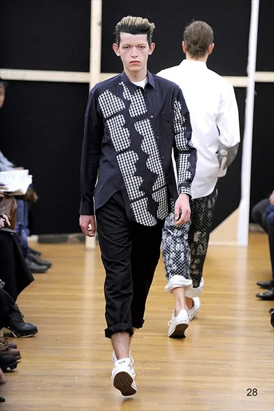 コムデギャルソンシャツ 2014秋冬 LOOK 28