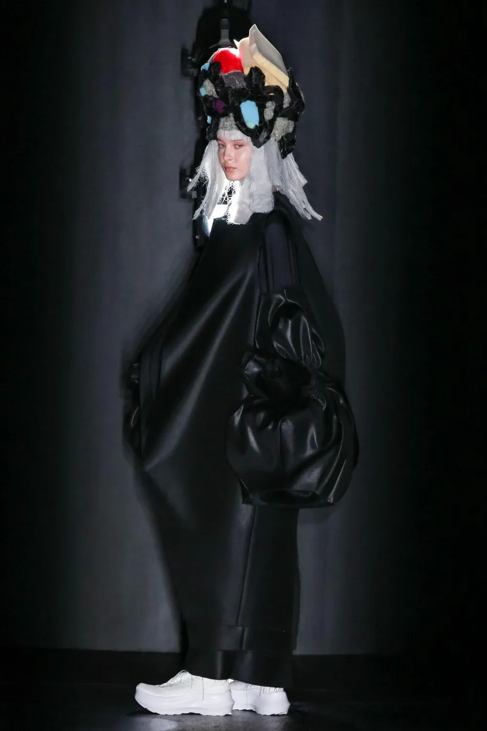 コムデギャルソン 2022年秋冬 LOOK 14 / VIEW 4