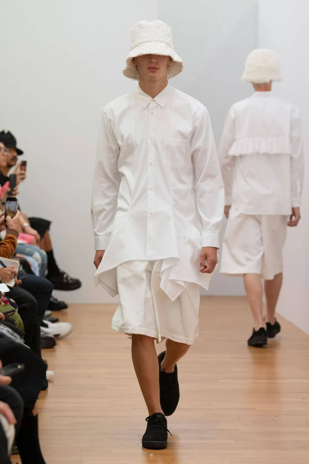 コムデギャルソンシャツ 2023年春夏 LOOK 28