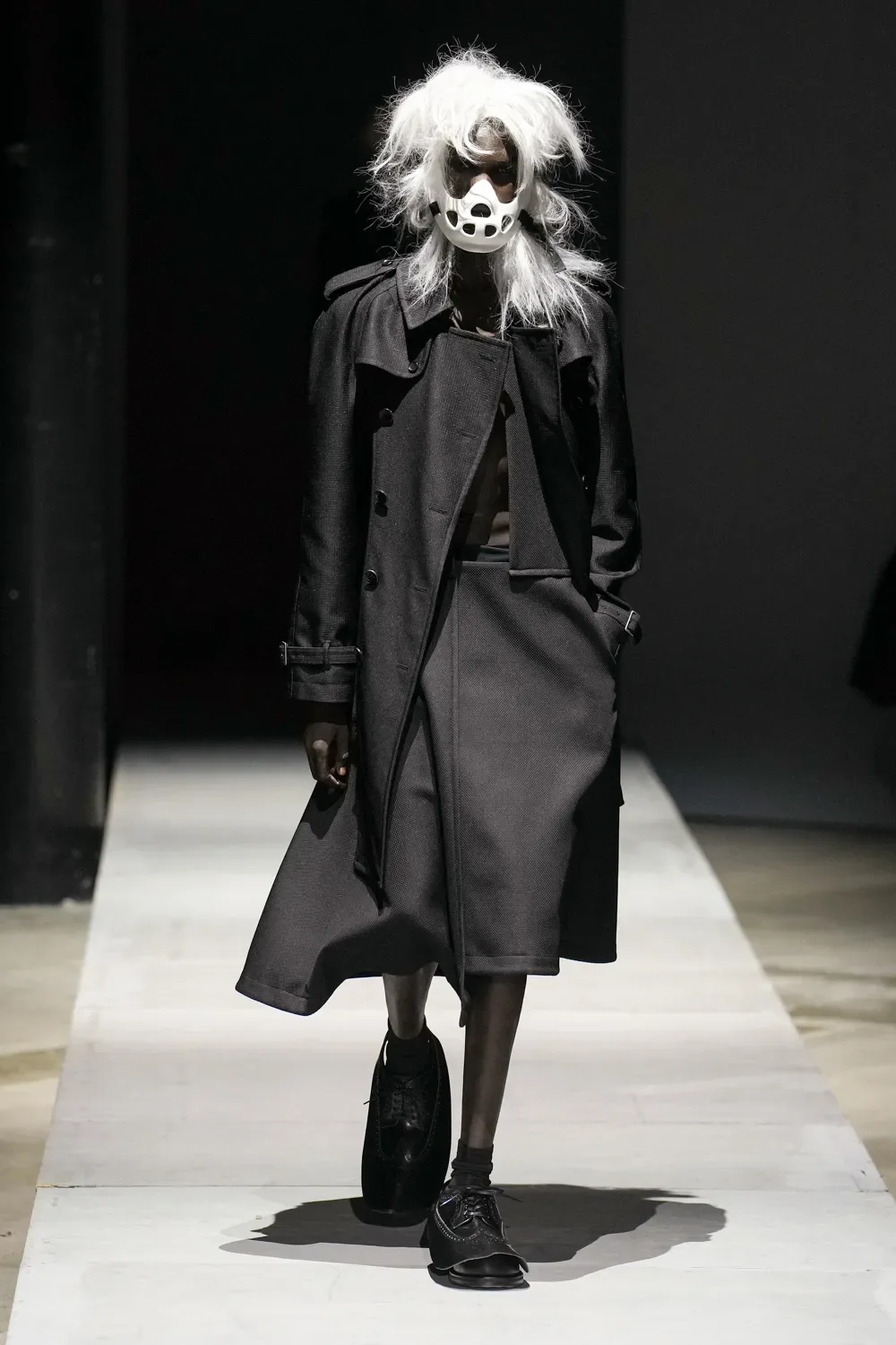 コムデギャルソンオムプリュス 2026年秋冬 LOOK 12