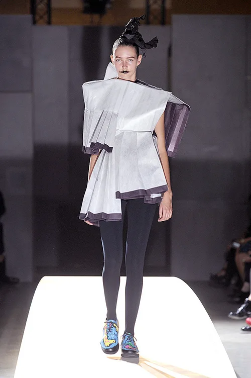 コムデギャルソン 2014春夏 LOOK 19