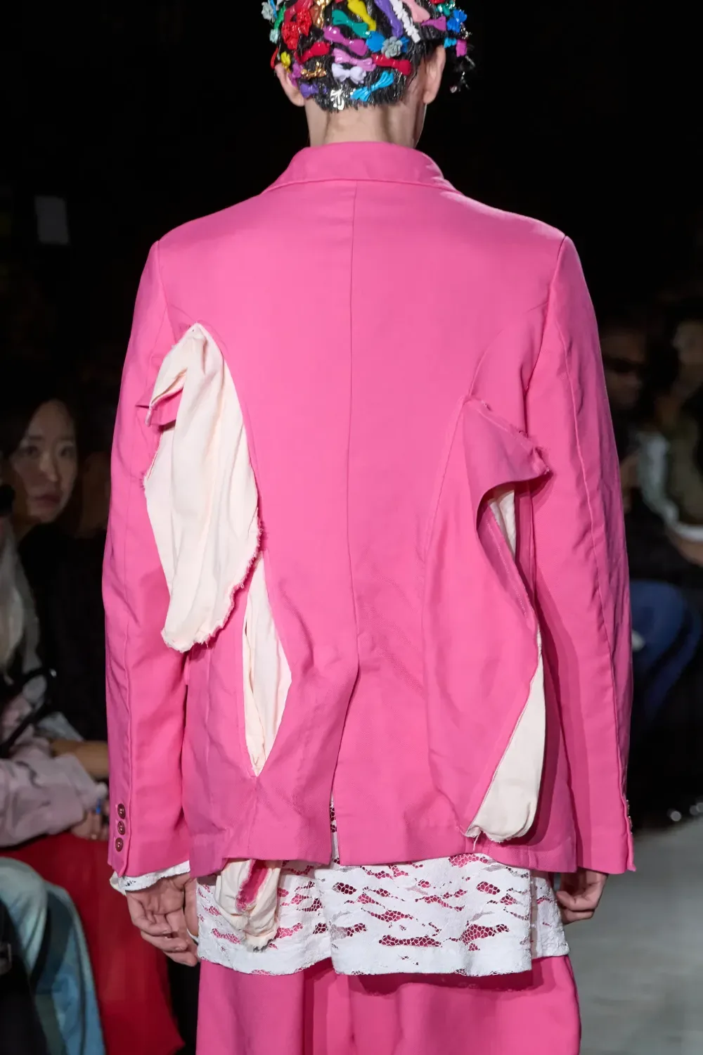 コムデギャルソンオムプリュス 2025年春夏 LOOK 28 / VIEW 4