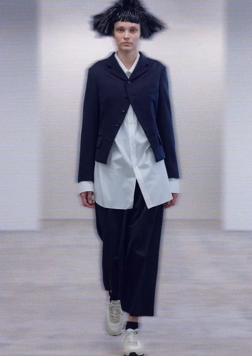 COMME des GARÇONS 2 2024 SSの同シーズン掲載写真。