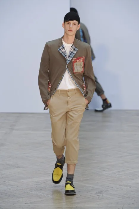 コムデギャルソンオムプリュス 2010春夏 LOOK 26