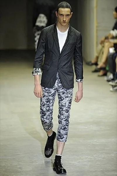 コムデギャルソンオムプリュス 2011春夏 LOOK 2