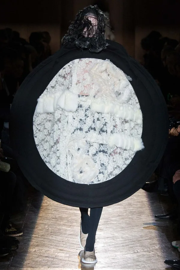コムデギャルソン 2015秋冬 LOOK 14