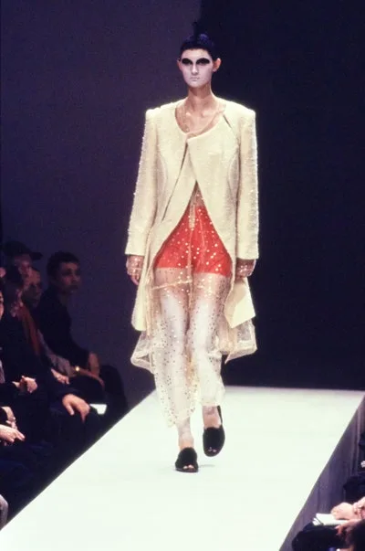 コムデギャルソン 1997秋冬 LOOK 15