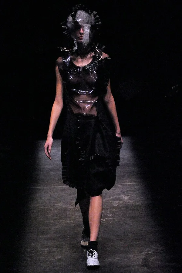 コムデギャルソン 2009春夏 LOOK 12
