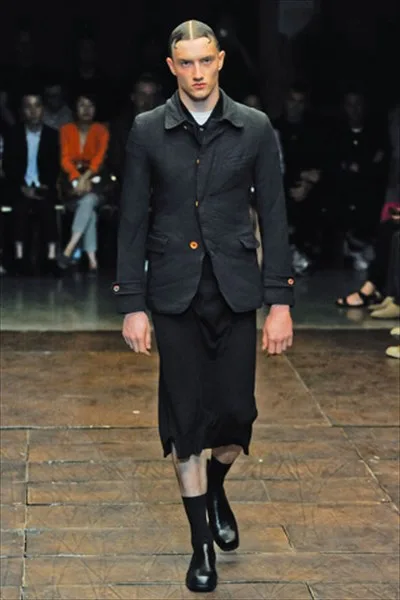 コムデギャルソンオムプリュス 2012春夏 LOOK 3