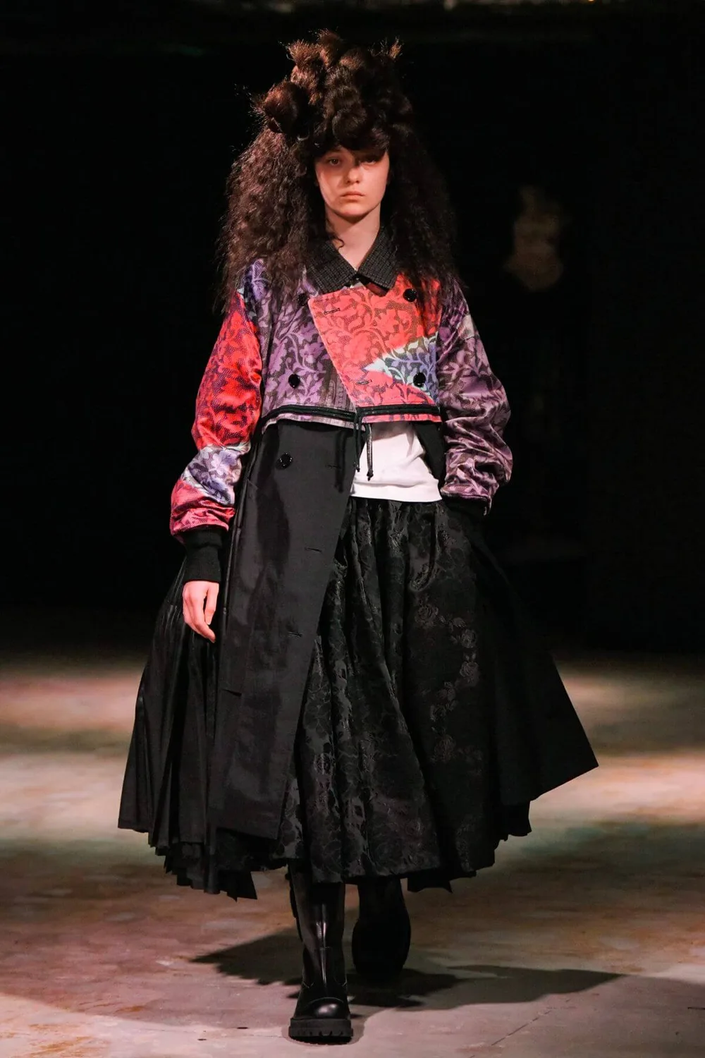 タオ 2022年秋冬 LOOK 3