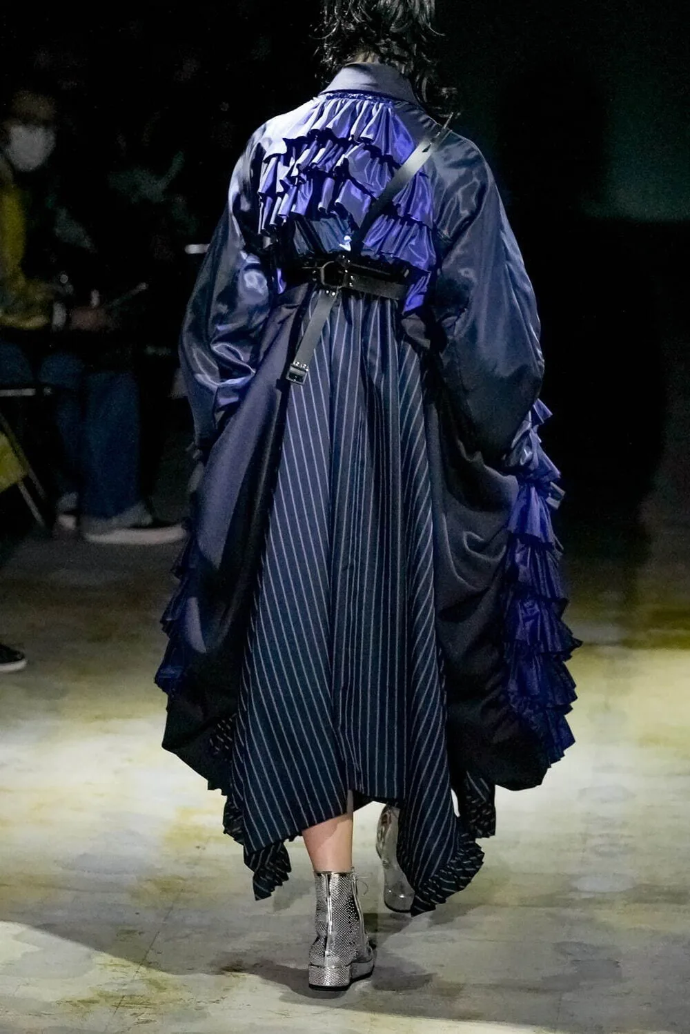 ノワールケイニノミヤ 2021年秋冬 LOOK 13 / VIEW 3