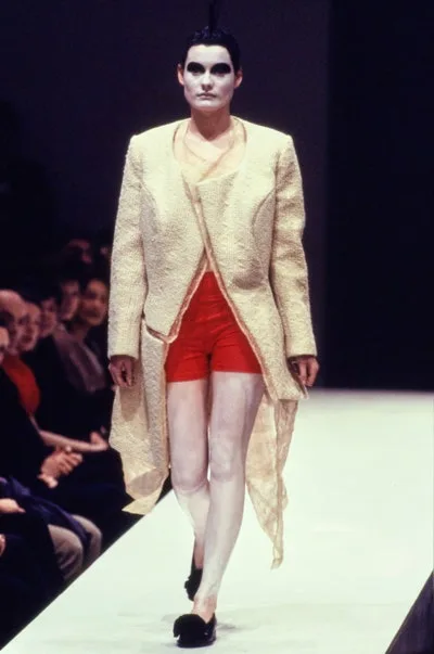 コムデギャルソン 1997秋冬 LOOK 6