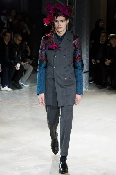 コムデギャルソンオムプリュス 2016秋冬 LOOK 18