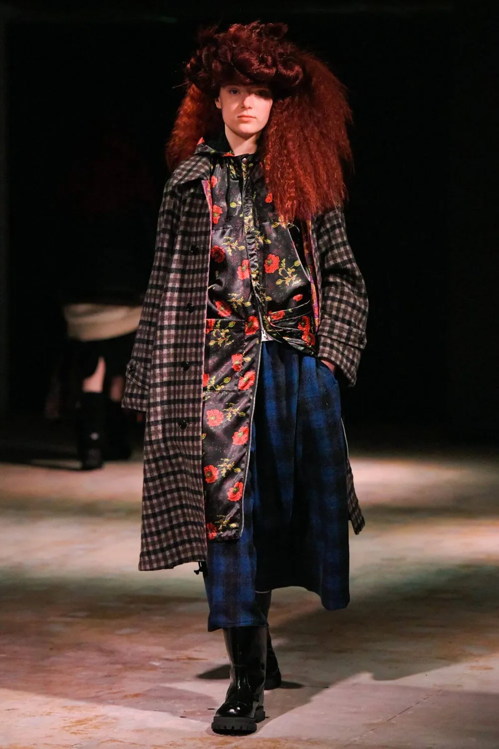 タオ 2022年秋冬 LOOK 25