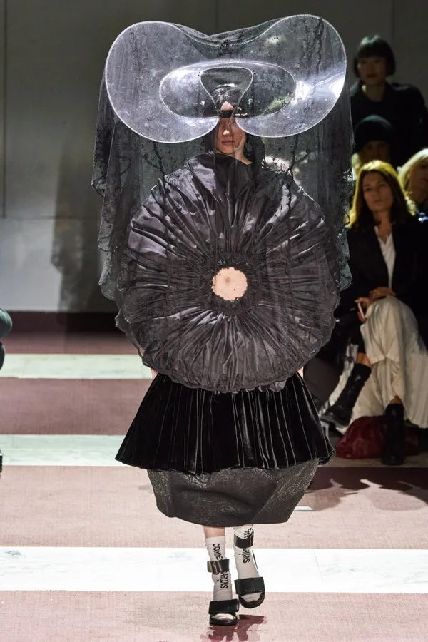 コムデギャルソン 2020秋冬 LOOK 13