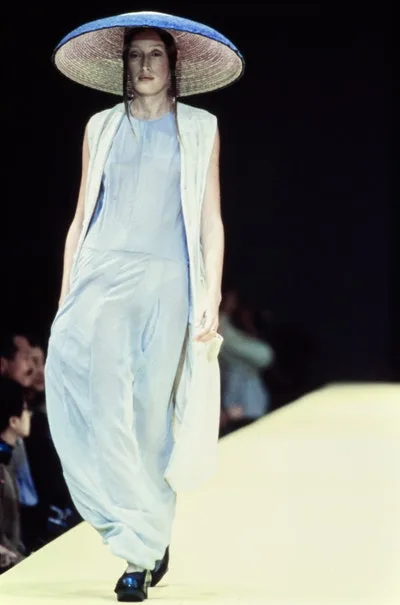 コムデギャルソン 1993春夏 LOOK 3