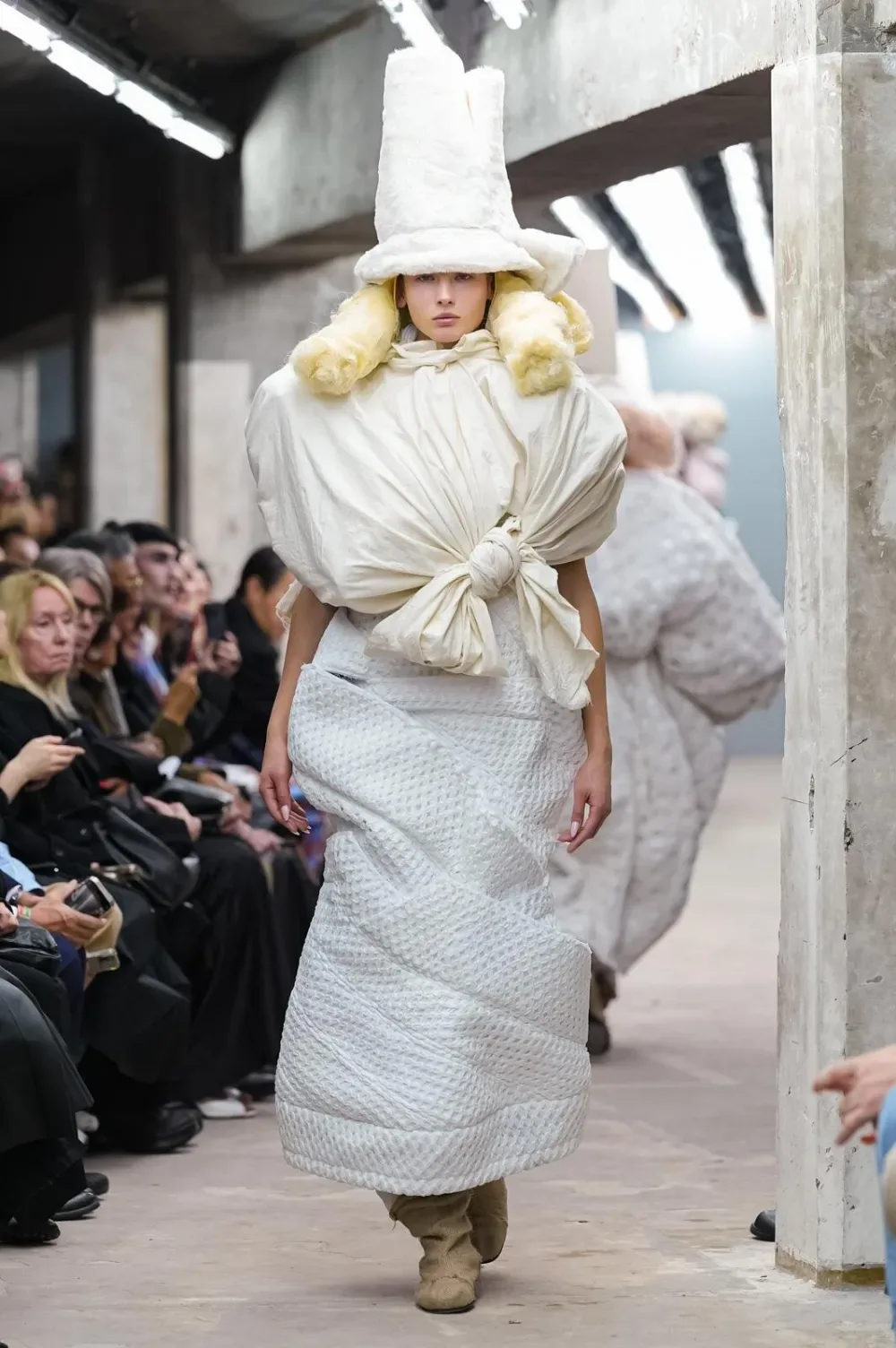 コムデギャルソン 2026年春夏 LOOK 18