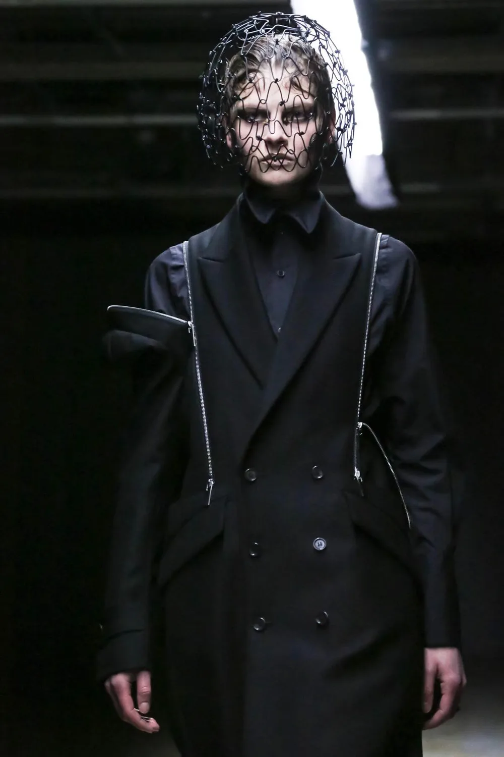 ノワールケイニノミヤ 2022年秋冬 LOOK 6 / VIEW 2