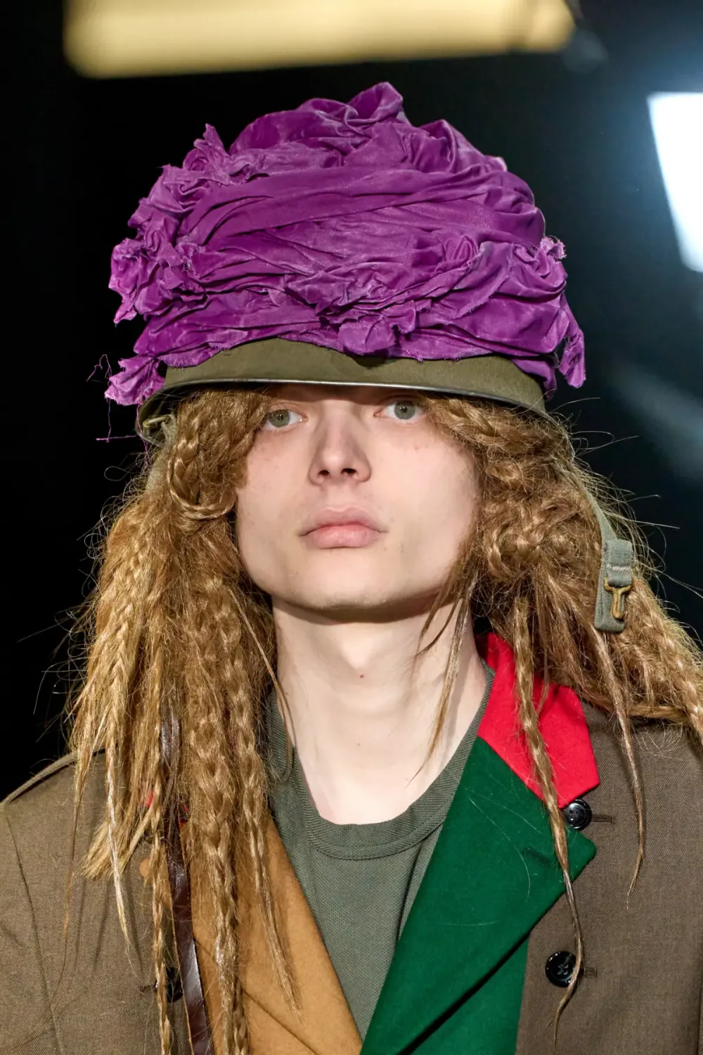 コムデギャルソンオムプリュス 2025年秋冬 LOOK 32 / VIEW 2