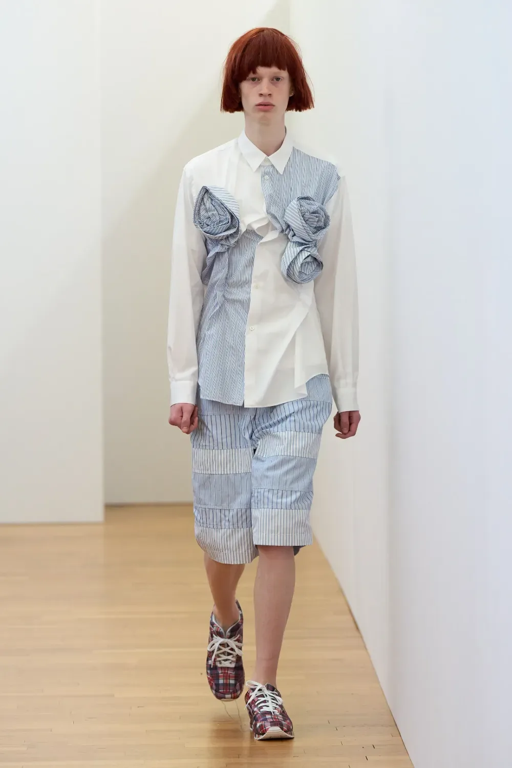 コムデギャルソンシャツ 2025年春夏 LOOK 13