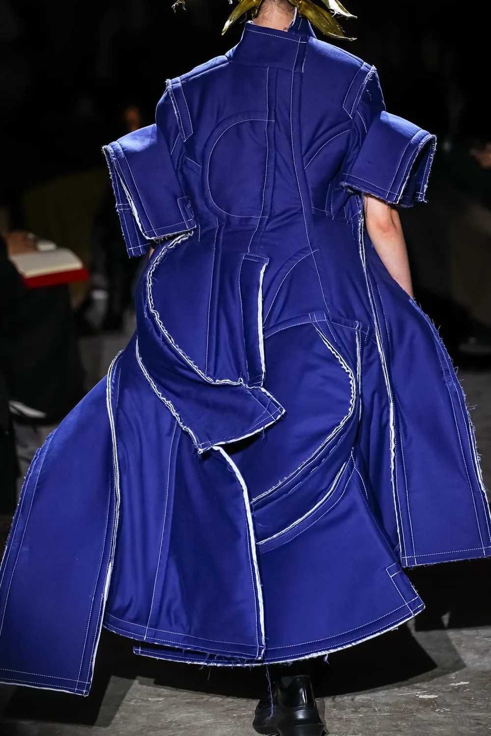 コムデギャルソン 2027年春夏 LOOK 12 / VIEW 4